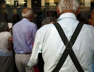 Αύξηση από 20 έως 83 ευρώ για 200.000 δικαιούχους επικουρικών συντάξεων την Πέμπτη